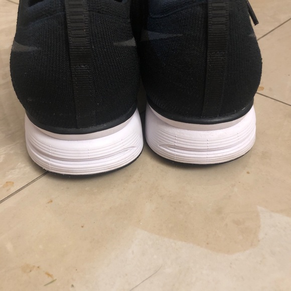 Nike Flyknit trainer - Picture 7 of 7